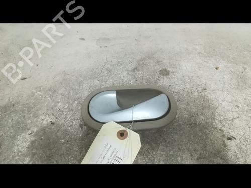 Used Front left interior door handle Front left interior door handle RENAULT MODUS / GRAND MODUS (F/JP0_) 1.5 dCi (JP0G, JP0H) (106 hp) 9608672 9608672
