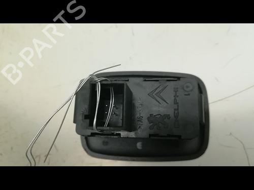 Used Right rear window switch CITROËN C5 III (RD_) 1.6 HDi 110 (RD9HL0, RD9HR8, RD9HRA) (112 hp) 9595887