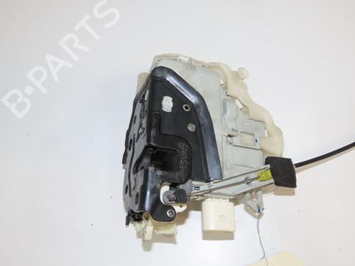 Venstre fortil lås AUDI A4 B8 Avant (8K5) 2.0 TDI (143 hp) 33008114