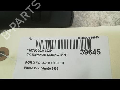 Used Steering column stalk FORD FOCUS II (DA_, HCP, DP) 1.6 TDCi (90 hp) 9608958