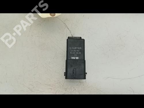 Used Electronic module PEUGEOT 206+ (2L_, 2M_) 1.4 HDi eco 70 (68 hp) 10396253