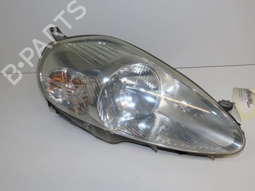 Højre forlygte Højre forlygte FIAT PUNTO EVO (199_) 1.2 (65 hp) 36396253 36396253