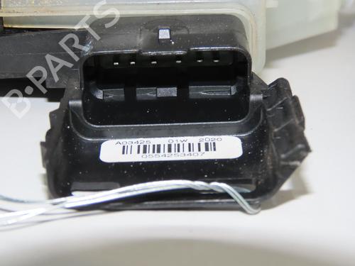 Høyre foran lås DS DS 7 Crossback (J4_, JR_, JC_) 1.5 BlueHDi 130 (JCYHZJ, JCYHZR) (130 hp) 30955835