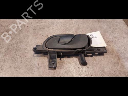 Used Front right interior door handle Front right interior door handle PEUGEOT EXPERT Van (222) 1.9 D 70 (69 hp) 9615456 9615456