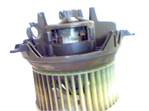Used Heater blower motor CITROËN XSARA (N1) 1.9 D (70 hp) 23172435