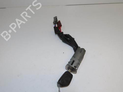 Used Front left lock Front left lock CITROËN SAXO (S0, S1) 1.1 X, SX (60 hp) 40274020 40274020