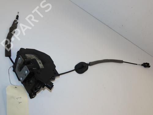 Fechadura trás esquerda Fechadura trás esquerda RENAULT ZOE (BFM_) ZOE (88 hp) 28831988 28831988