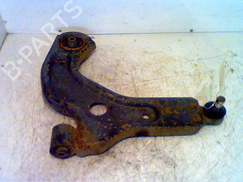 Venstre fortil bærearm Venstre fortil bærearm FORD FIESTA Box Body/MPV (J5_, J3_) 1.8 D (60 hp) 36493984 36493984