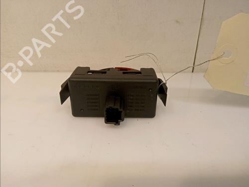 Used Warning switch RENAULT TWINGO II (CN0_) 1.2 16V (CN0K, CN0V, CN0A) (76 hp) 11976462