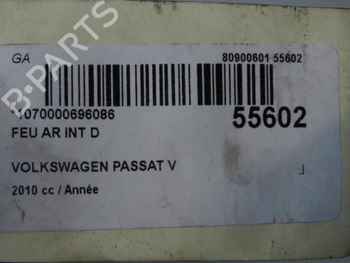 Right tailgate light VW PASSAT B6 Variant (3C5) 1.6 TDI | BP38571265C80 - Image 5