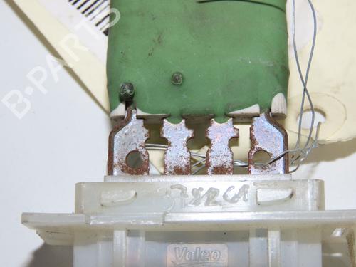 Used Heater resistor Heater resistor DACIA DUSTER (HS_) 1.5 dCi (HSMC) (107 hp) 11677186 11677186