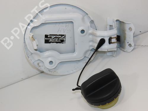Fuel flap TOYOTA YARIS (_P13_) 1.5 Hybrid (NHP130_) | BP19326449C131 