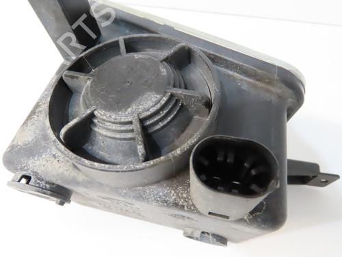 left-front-fog-light-opel-corsa-c-x01-2000-2001-2002-2003-2004-2005-2006-2007-2008-2009-33711737 main image