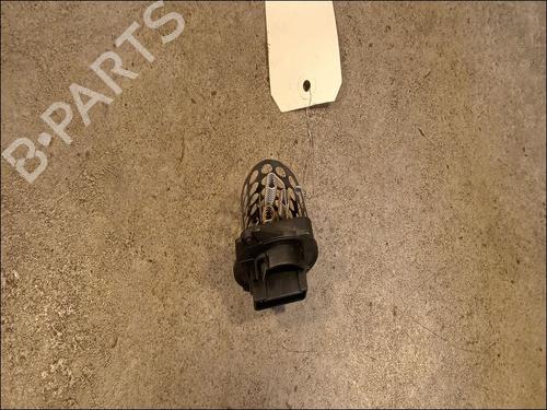 Heater resistor PEUGEOT 306 Hatchback (7A, 7C, N3, N5) 1.9 D | BP11677437M108