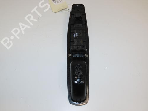 Used Left front window switch RENAULT GRAND SCÉNIC III (JZ0/1_) 1.5 dCi (JZ09, JZ0D, JZ10, JZ14, JZ1G, JZ29, JZ2C) (110 hp) 28831724