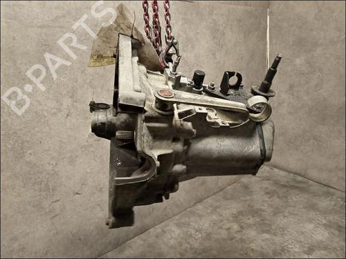 Used Gearbox PEUGEOT 206 Hatchback (2A/C) 1.4 i (75 hp) 9733805