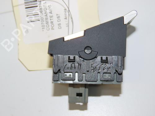 Left rear window switch DS DS 7 Crossback (J4_, JR_, JC_) 2.0 BlueHDi 180 (JJEHZR) | BP36495390I29 - Image 3