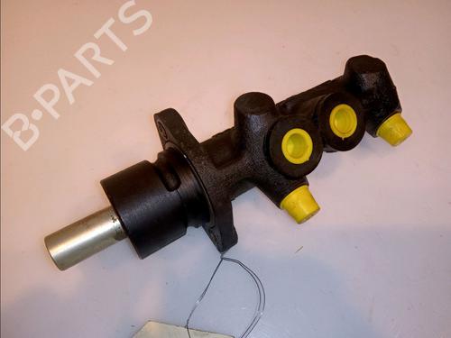 Used Brake master cylinder RENAULT SAFRANE II (B54_) 2.2 dT (B54G) (113 hp) 23173730