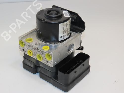 Used ABS pump RENAULT TWINGO II (CN0_) 1.5 dCi (CN0E) (64 hp) 28967605