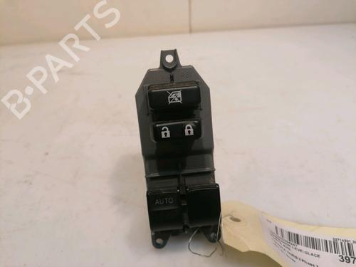 Used Left front window switch Left front window switch TOYOTA YARIS (_P9_) 1.33 VVT-i (NSP90_, NSP90R) (99 hp) 15841847 15841847