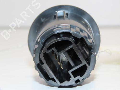 Used Switch Switch RENAULT KADJAR (HA_, HL_) 1.2 TCe 130 (HLMR) (130 hp) 28830420 28830420