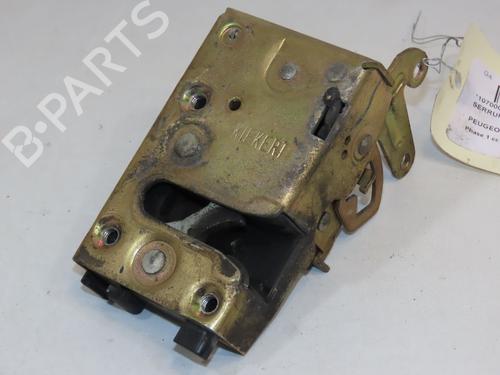 Rear left lock PEUGEOT 205 I (741A/C) 1.1 (49 hp) 18153457