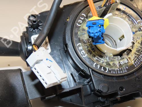 Steering column stalk PEUGEOT 208 I (CA_, CC_) 1.2 VTI 82 | BP28830244I23