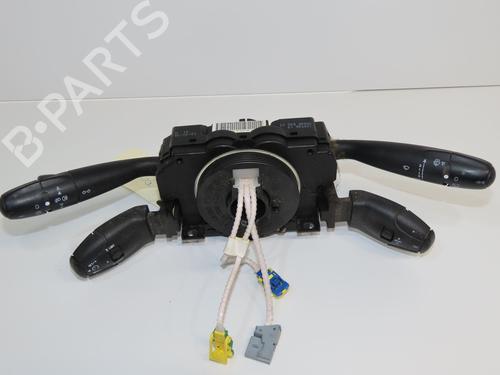 Used Steering column stalk Steering column stalk PEUGEOT 307 (3A/C) 1.6 HDi (90 hp) 33417743 33417743