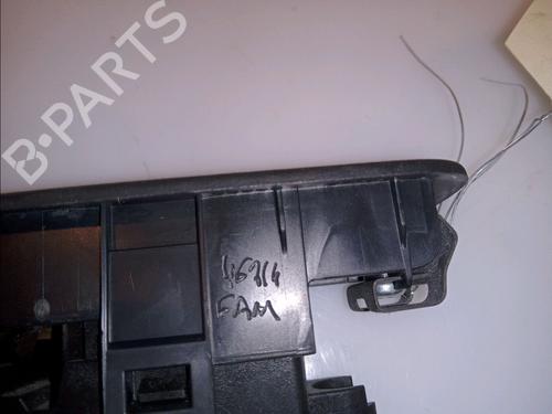 Used Right rear window switch NISSAN QASHQAI I (J10, NJ10) 2.0 dCi (150 hp) 11418203