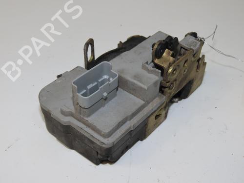Used Front left lock PEUGEOT 206 Hatchback (2A/C) 1.4 i (75 hp) 32845313