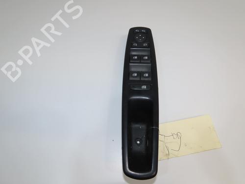 Left front window switch RENAULT SCÉNIC III (JZ0/1_) 1.9 dCi (JZ0J, JZ1J, JZ1K, JZ1S) | BP31077358I27 