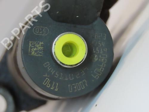 Spreder / Dyse FORD FOCUS II Turnier (DA_, FFS, DS) 1.6 TDCi (90 hp) 28801381