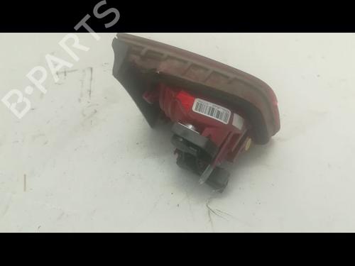 right-tailgate-light-citroen-c5-iii-break-rw_-20-hdi-6350jq-2008-2009-2010-2011-2012-2013-2014-2015-2016-2017-9601563 main image