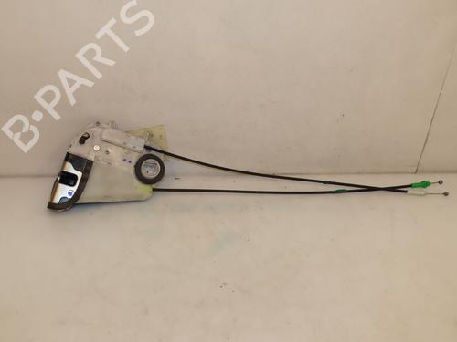 Used Rear right lock TOYOTA YARIS (_P13_) 1.5 Hybrid (NHP130_, NHP130) (101 hp) 16572914