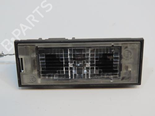 Luce targa RENAULT KADJAR (HA_, HL_) 1.6 dCi 130 (HLA4) (130 hp) 31121194