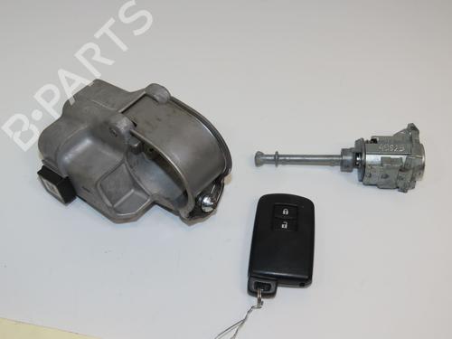 Used Other TOYOTA YARIS (_P13_) 1.5 Hybrid (NHP130_) (101 hp) 19326496