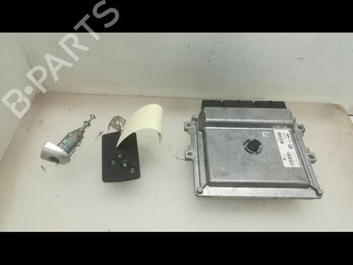 Used Engine control unit (ECU) Engine control unit (ECU) RENAULT CAPTUR I (J5_, H5_) 0.9 TCe 90 (90 hp) 9597915 9597915