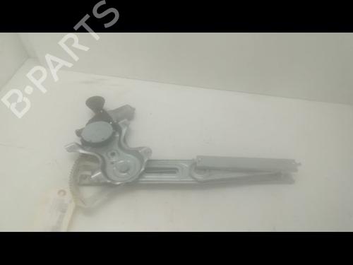 Used Front right window mechanism TOYOTA YARIS (_P9_) 1.3 VVT-i (SCP90_, SCP90R) (87 hp) 9600249