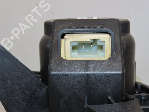 Used Heater blower motor FIAT 500L (351_, 352_) 1.3 D Multijet (199LXY1A, 199LXY11) (84 hp) 28829346