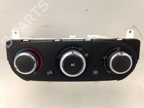 Climate control RENAULT CLIO III Hatchback Van (SB_, SR_) 1.5 dCi (SR1H) | BP23174439I5