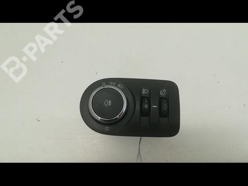 Used Headlight switch OPEL CORSA D (S07) 1.3 CDTI (L08, L68) (75 hp) 9596699