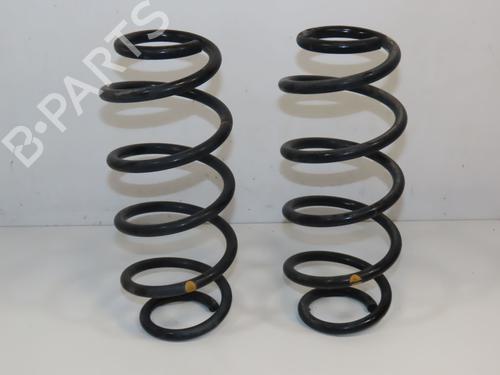 Used Shock absorber spring TOYOTA YARIS (_P13_) 1.5 Hybrid (NHP130_) (101 hp) 18476697