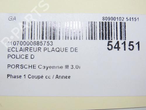 Éclairage de plaque d'immatriculation PORSCHE CAYENNE (9YA) 3.0 E-Hybrid AWD (9YAAE1) (462 hp) 30691904