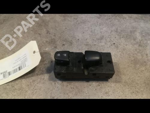 Used Switch NISSAN JUKE (F15) 1.2 DIG-T (115 hp) 9596933
