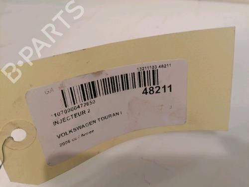 Used Injector VW TOURAN (1T1, 1T2) 1.9 TDI (105 hp) 15813357