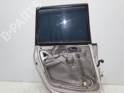 Used Left rear door RENAULT ESPACE III (JE0_) 2.2 D (114 hp) 31605907