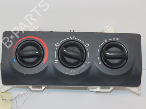 Commande Chauffage RENAULT CLIO II (BB_, CB_) 1.2 (BB0A, BB0F, BB10, BB1K, BB28, BB2D, BB2H, CB0A,... (58 hp) 28967902