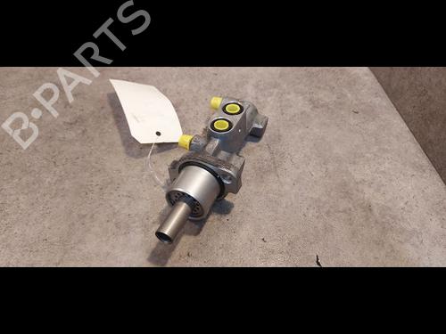 Used Brake master cylinder Brake master cylinder PEUGEOT 206 Hatchback (2A/C) 1.4 HDi eco 70 (68 hp) 9613922 9613922