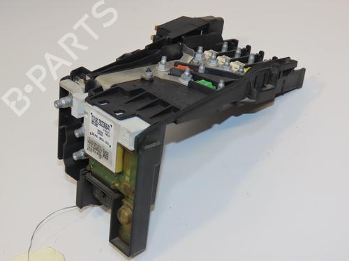 Fuse box CITROËN C4 Grand Picasso I (UA_) 2.0 HDi 150 | BP28829165E1