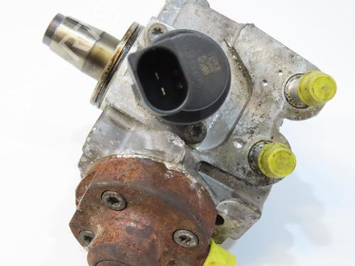 Used Injection pump Injection pump BMW 5 (E60) 520 d (163 hp) 36426766 36426766